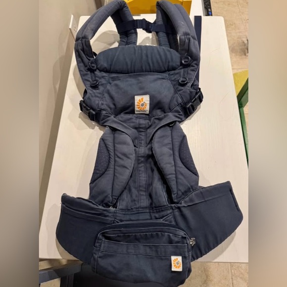 Ergobaby Omni 360 Carrier - Picture 1 of 7